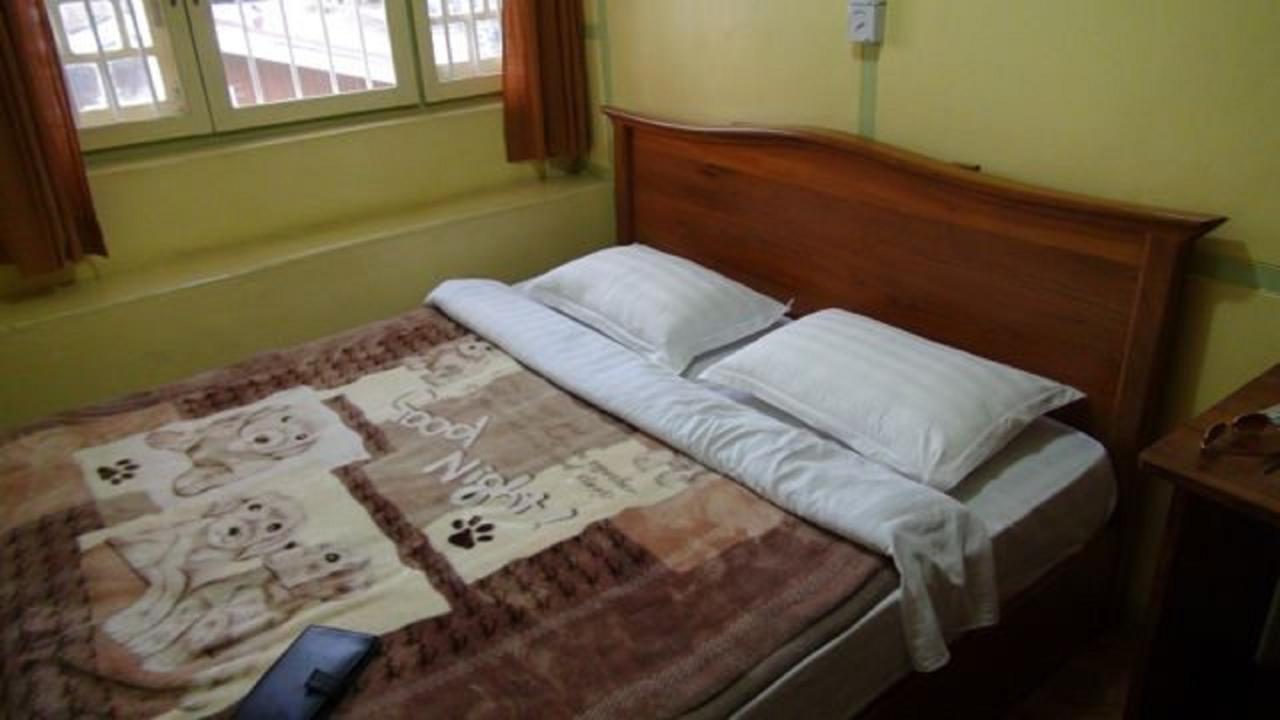 Yee Shin Guest House Hsipaw Dış mekan fotoğraf