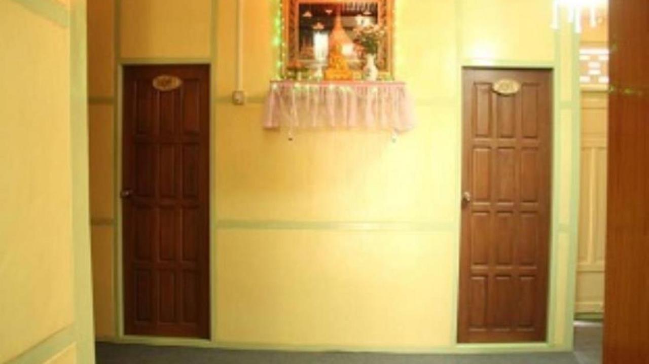 Yee Shin Guest House Hsipaw Dış mekan fotoğraf