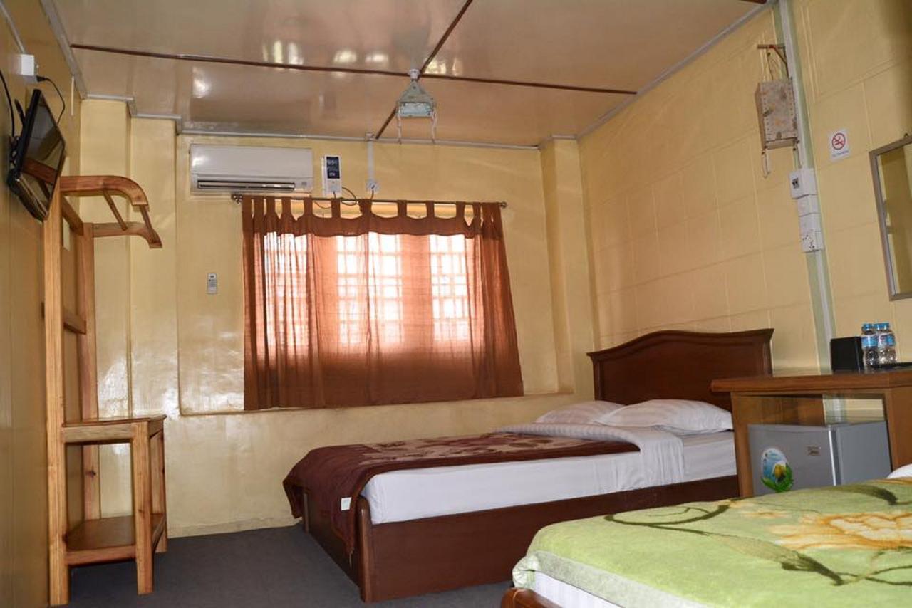 Yee Shin Guest House Hsipaw Dış mekan fotoğraf